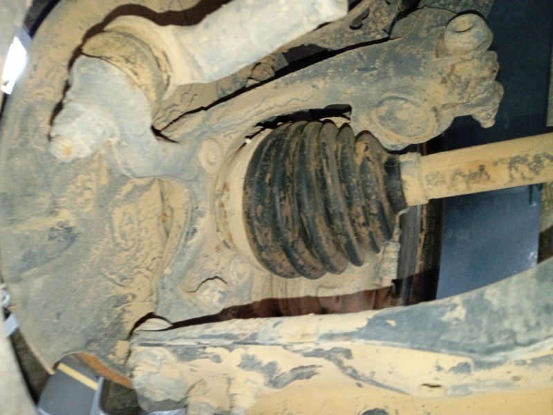 Recambio de mangueta delantera izquierda para seat leon (5f1) 1.4 tsi referencia OEM IAM   