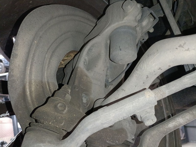 Recambio de mangueta delantera derecha para bmw 1 (f20) 118 d referencia OEM IAM   