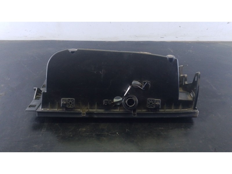 Recambio de guantera para land rover range rover velar referencia OEM IAM   