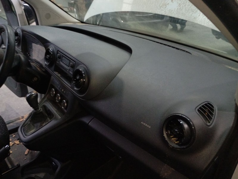 mercedes-benz citan furgoneta/monovolumen (w420) del año 2022