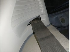 CINTURON SEGURIDAD TRASERO DERECHO 