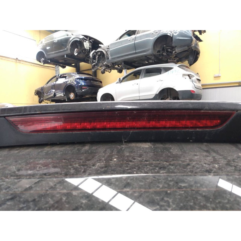 Recambio de luz central de freno para audi q7 (4l) 3.0 tdi referencia OEM IAM   