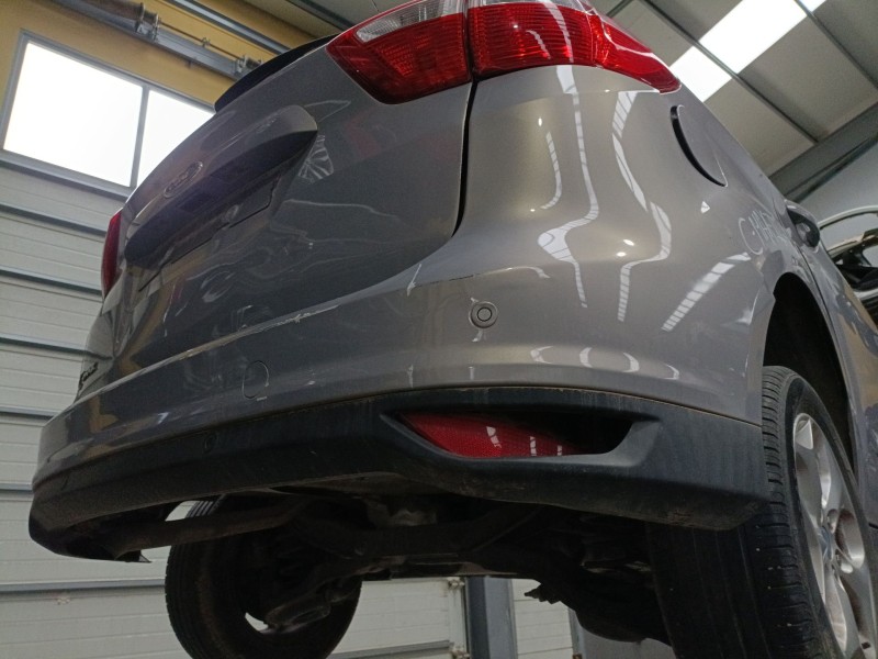 Recambio de paragolpes trasero para ford c-max ii (dxa/cb7, dxa/ceu) 1.6 tdci referencia OEM IAM   