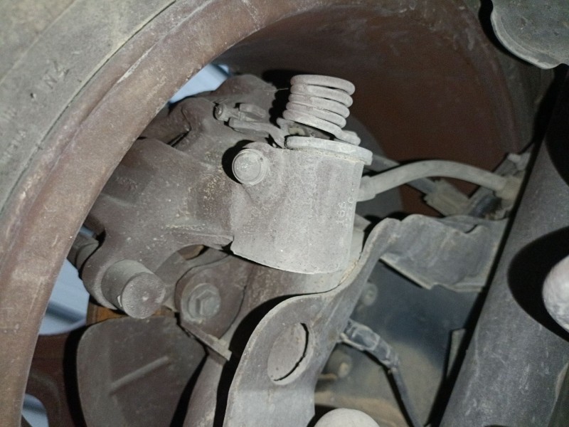 Recambio de pinza freno trasera izquierda para ford c-max ii (dxa/cb7, dxa/ceu) 1.6 tdci referencia OEM IAM   