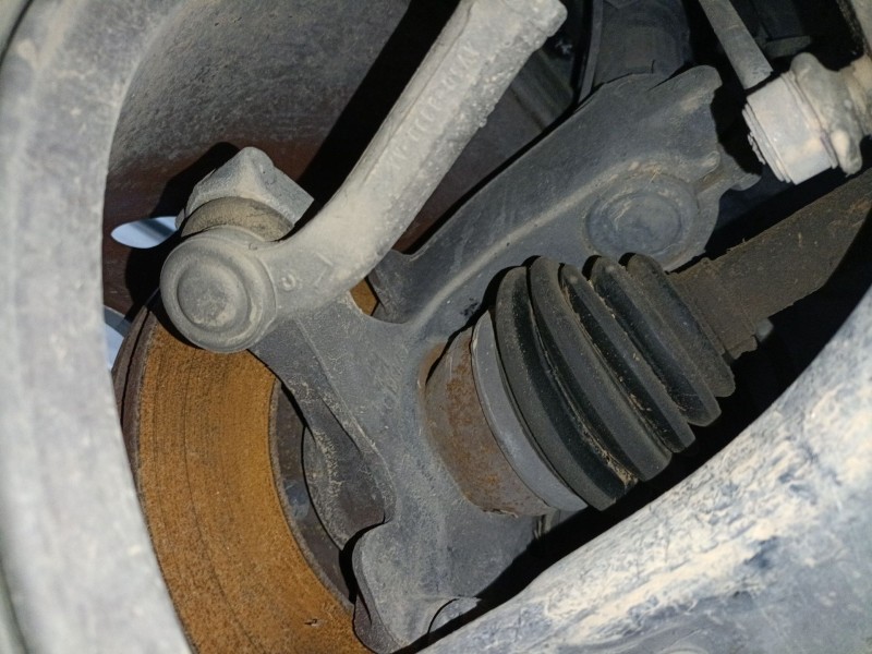 Recambio de mangueta delantera izquierda para ford c-max ii (dxa/cb7, dxa/ceu) 1.6 tdci referencia OEM IAM   