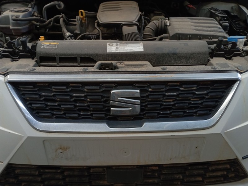 Recambio de rejilla delantera para seat ibiza v (kj1, kjg) 1.0 mpi referencia OEM IAM   