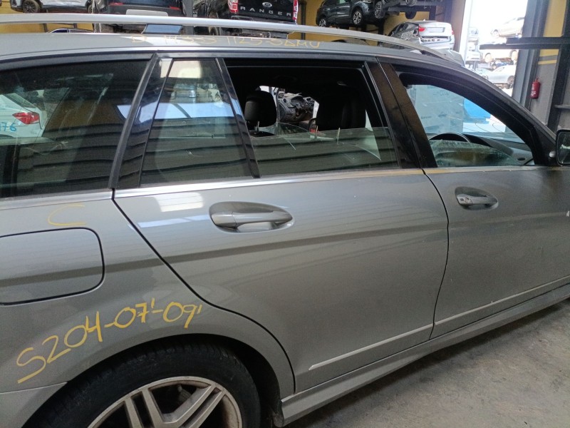 Recambio de puerta trasera derecha para mercedes-benz clase c t-model (s204) c 200 cdi (204.207) referencia OEM IAM   
