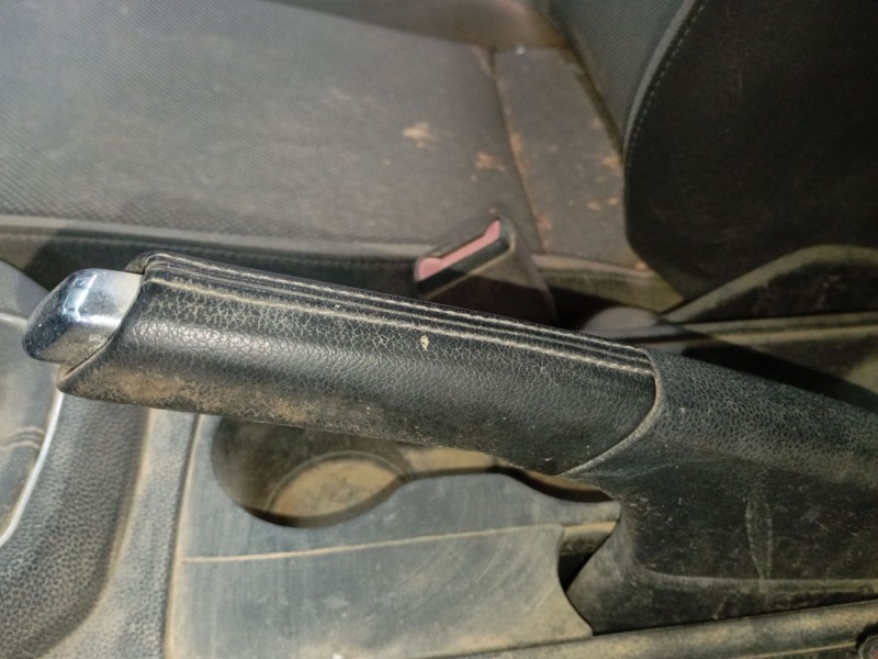 Recambio de palanca freno de mano para seat ibiza v (kj1, kjg) 1.0 mpi referencia OEM IAM   