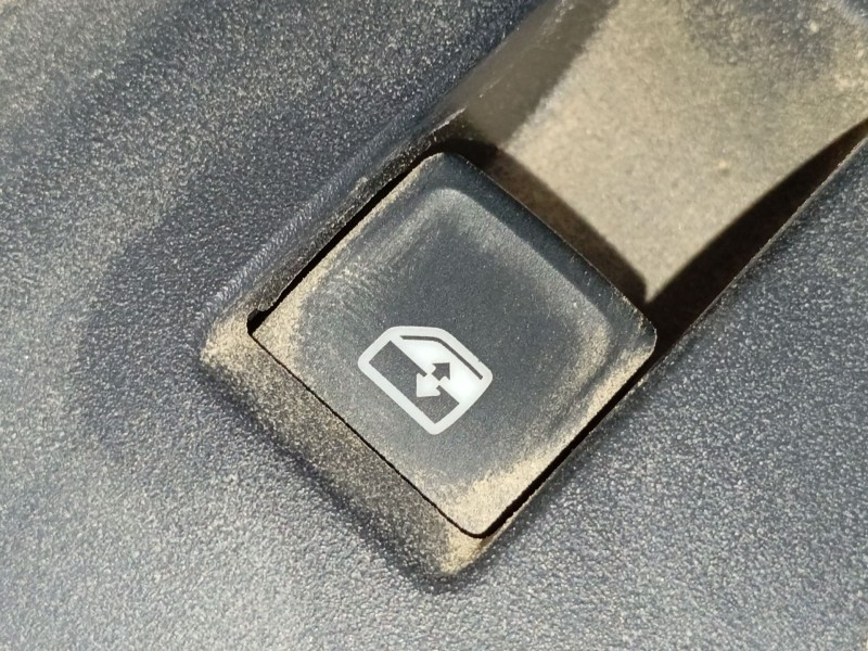 Recambio de mando elevalunas trasero izquierdo para seat ibiza v (kj1, kjg) 1.0 mpi referencia OEM IAM   