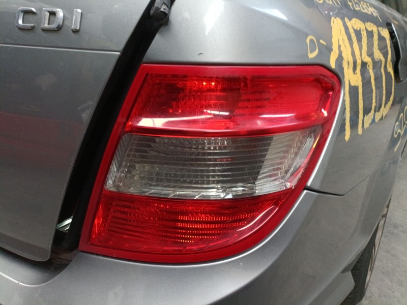 Recambio de piloto trasero derecho para mercedes-benz clase c t-model (s204) c 200 cdi (204.207) referencia OEM IAM   