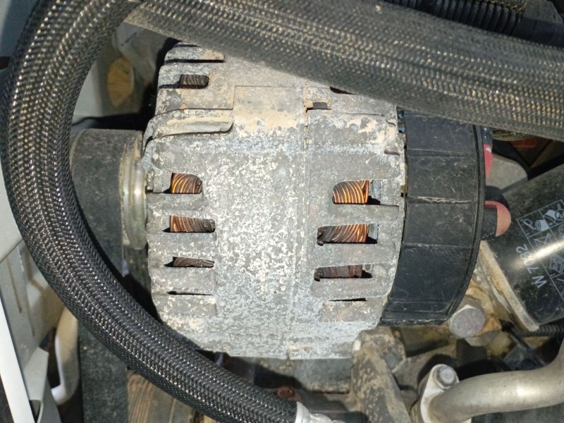 Recambio de alternador para renault kangoo express (fw0/1_) 1.5 dci 75 (fw07, fw10, fw04) referencia OEM IAM   