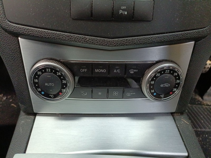 Recambio de mando climatizador para mercedes-benz clase c t-model (s204) c 200 cdi (204.207) referencia OEM IAM   