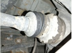 TRANSMISION TRASERA IZQUIERDA 