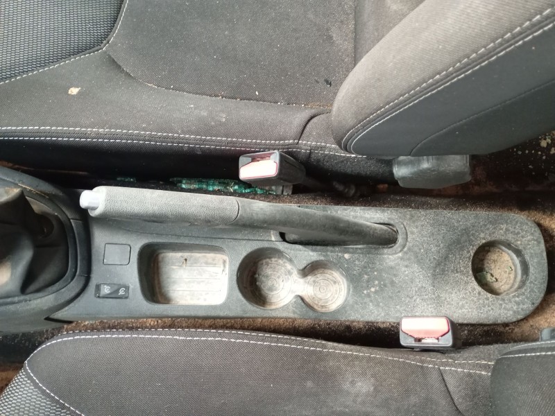 Recambio de consola central para renault clio iv (bh_) 0.9 tce 90 lpg referencia OEM IAM   