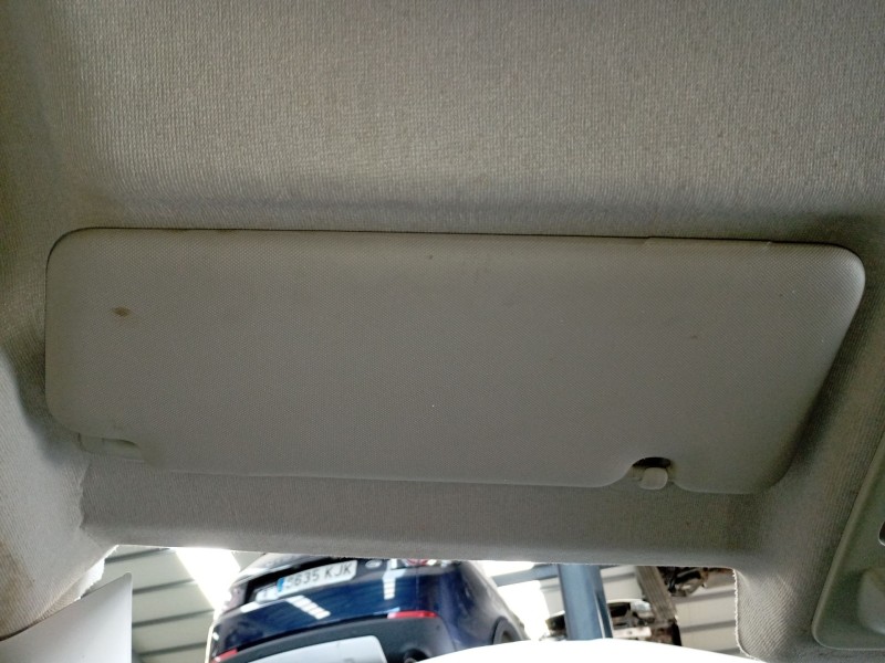 Recambio de parasol izquierdo para renault clio iv (bh_) 0.9 tce 90 lpg referencia OEM IAM   