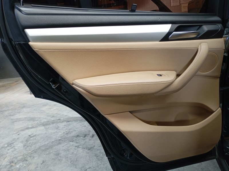 Recambio de guarnecido puerta trasera izquierda para bmw x3 (f25) xdrive 20 d referencia OEM IAM   