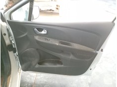 GUARNECIDO PUERTA DELANTERA DERECHA 