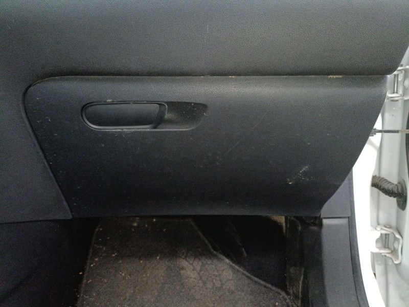 Recambio de guantera para citroën c4 ii (nc_) 1.2 thp 130 referencia OEM IAM   