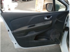 GUARNECIDO PUERTA DELANTERA IZQUIERDA 