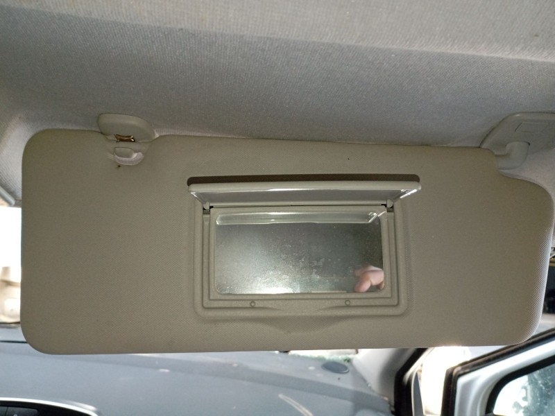 Recambio de parasol derecho para renault clio iv (bh_) 0.9 tce 90 lpg referencia OEM IAM   