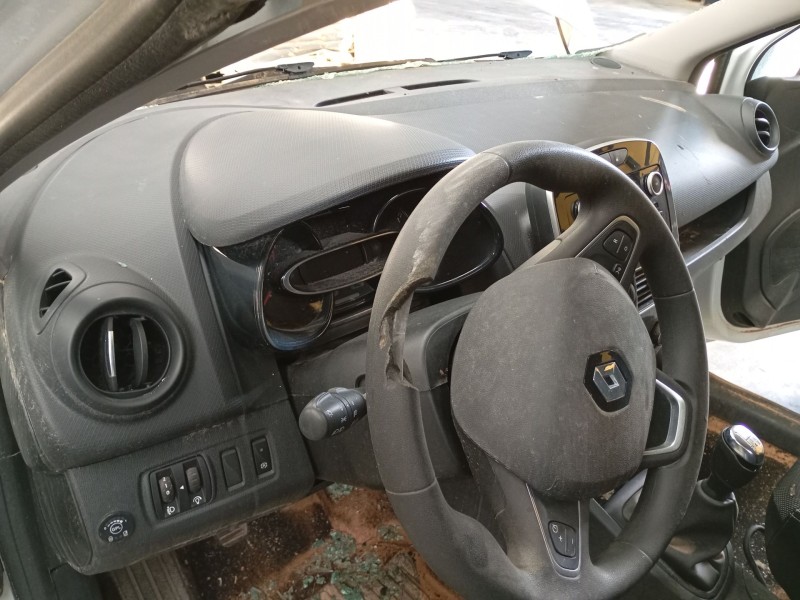 Recambio de salpicadero para renault clio iv (bh_) 0.9 tce 90 lpg referencia OEM IAM   