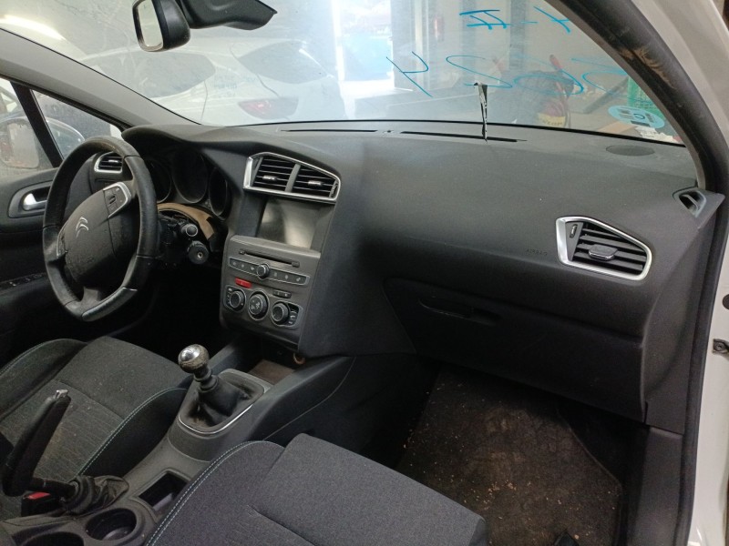 Recambio de salpicadero para citroën c4 ii (nc_) 1.2 thp 130 referencia OEM IAM   