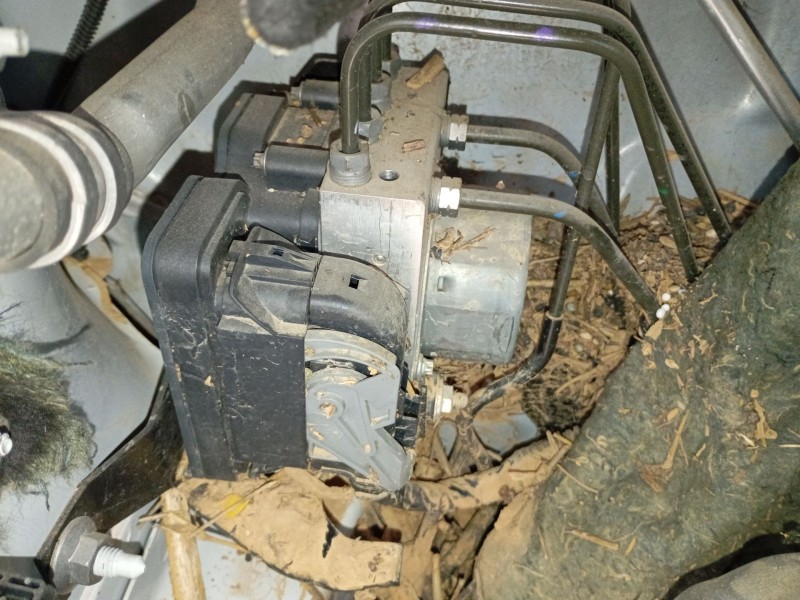 Recambio de abs para renault clio iv (bh_) 0.9 tce 90 lpg referencia OEM IAM   