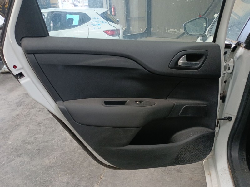 Recambio de guarnecido puerta trasera izquierda para citroën c4 ii (nc_) 1.2 thp 130 referencia OEM IAM   