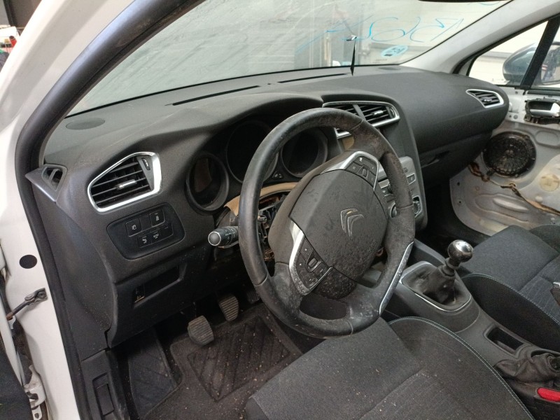 Recambio de salpicadero para citroën c4 ii (nc_) 1.2 thp 130 referencia OEM IAM   