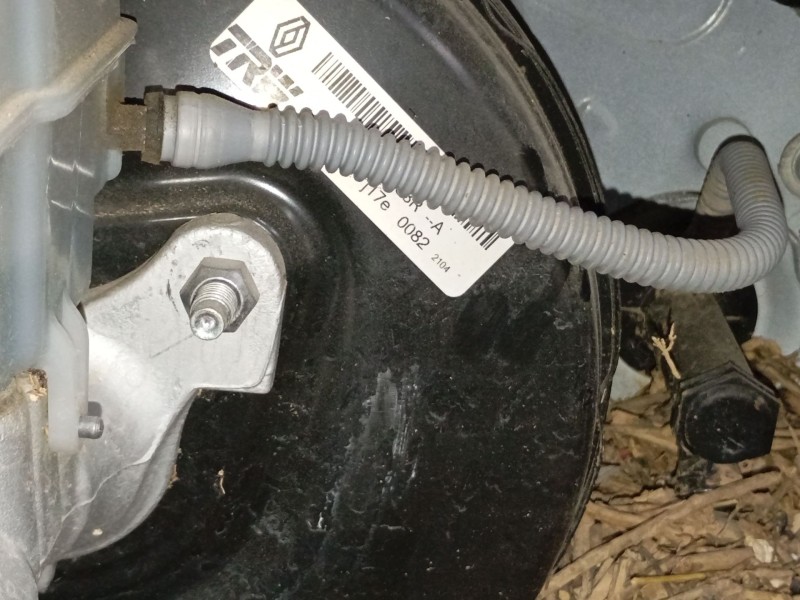 Recambio de servofreno para renault clio iv (bh_) 0.9 tce 90 lpg referencia OEM IAM 472104788R  