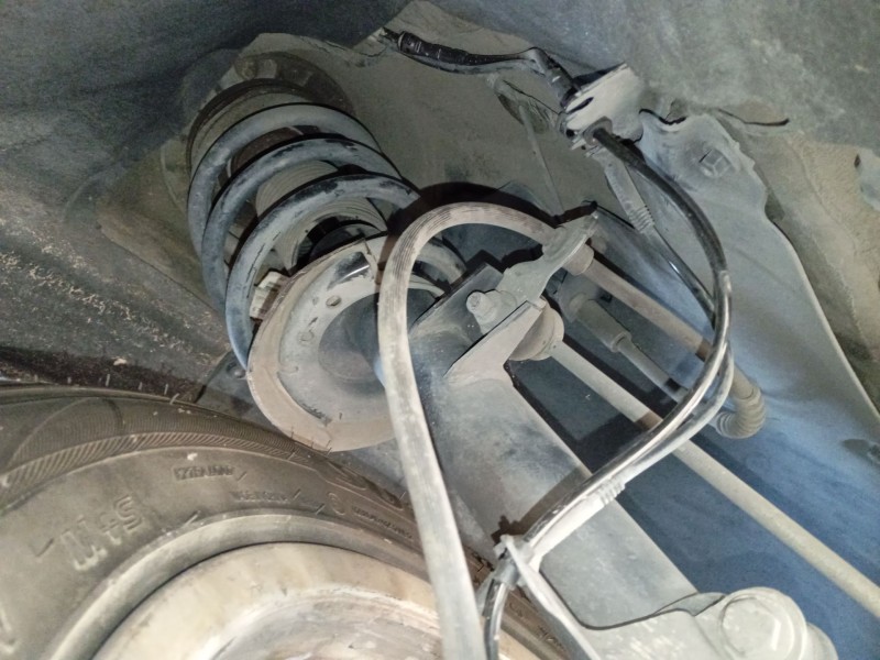 Recambio de amortiguador delantero izquierdo para bmw x3 (f25) xdrive 20 d referencia OEM IAM   