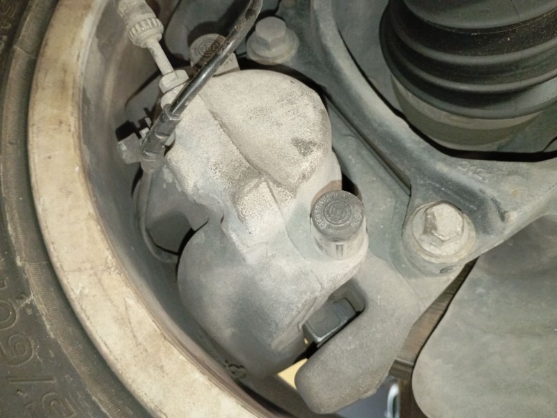 Recambio de pinza freno delantera izquierda para bmw x3 (f25) xdrive 20 d referencia OEM IAM   