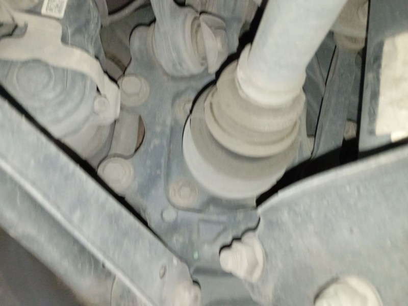 Recambio de mangueta trasera derecha para bmw x3 (f25) xdrive 20 d referencia OEM IAM   