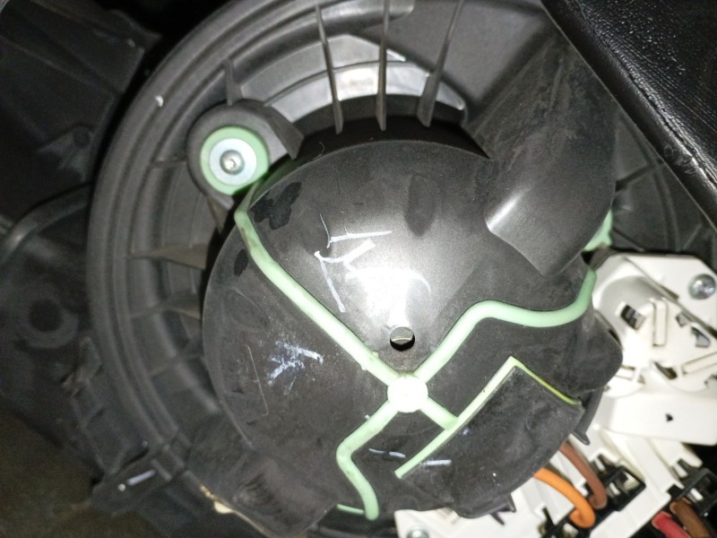 Recambio de ventilador calefaccion para bmw x3 (f25) xdrive 20 d referencia OEM IAM   