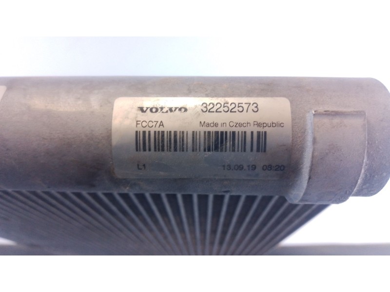 Recambio de condensador / radiador aire acondicionado para volvo volvo s60 t4 referencia OEM IAM   