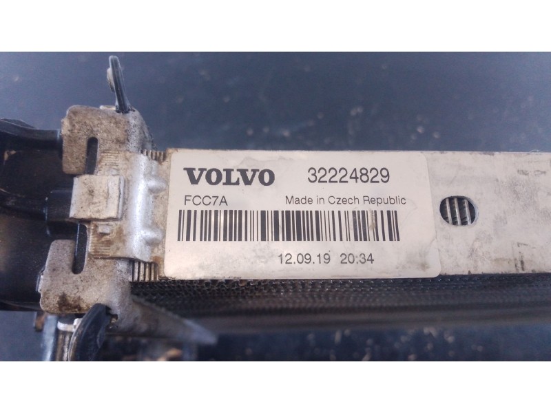 Recambio de radiador agua para volvo volvo s60 t4 referencia OEM IAM   