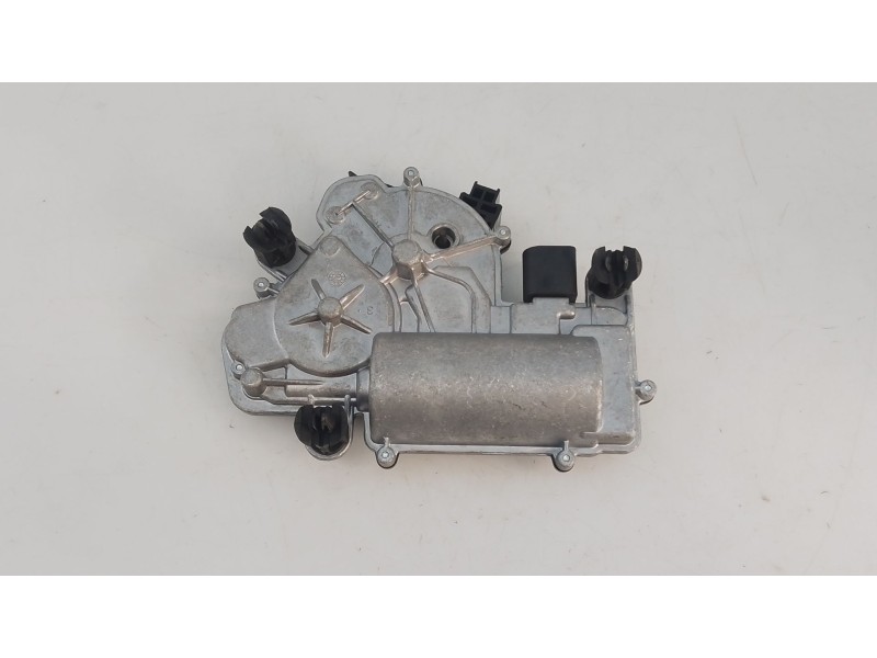 Recambio de motor cierre centralizado porton para skoda octavia iv combi nx5 1.5 tsi referencia OEM IAM 5TA827887B  E1-A5-3-1