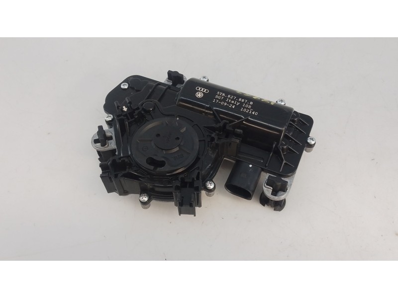 Recambio de motor cierre centralizado porton para skoda octavia iv combi nx5 1.5 tsi referencia OEM IAM 5TA827887B  E1-A5-3-1
