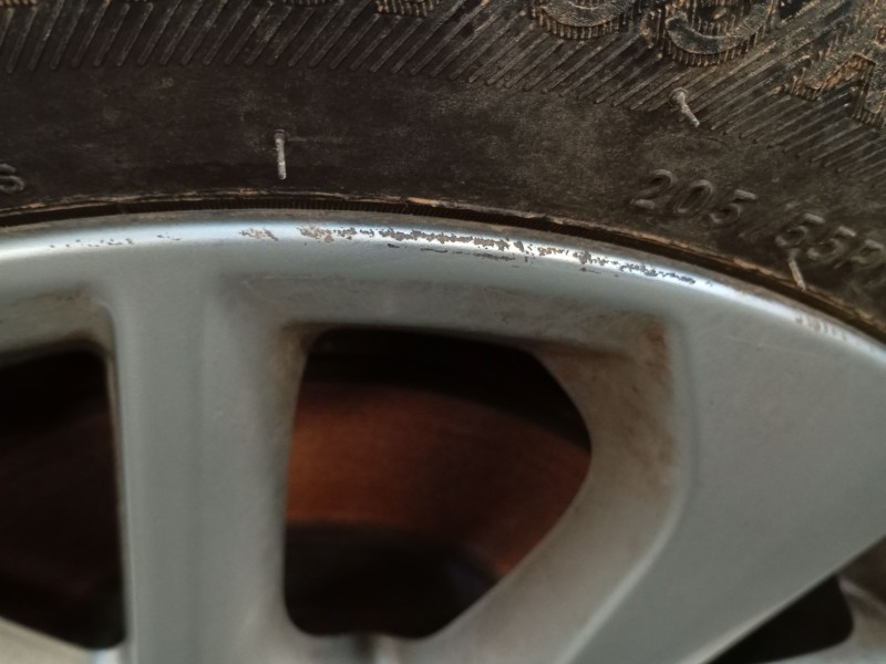 Recambio de llanta para toyota auris (_e18_) 1.4 d-4d (nde180_) referencia OEM IAM 205/55/16  