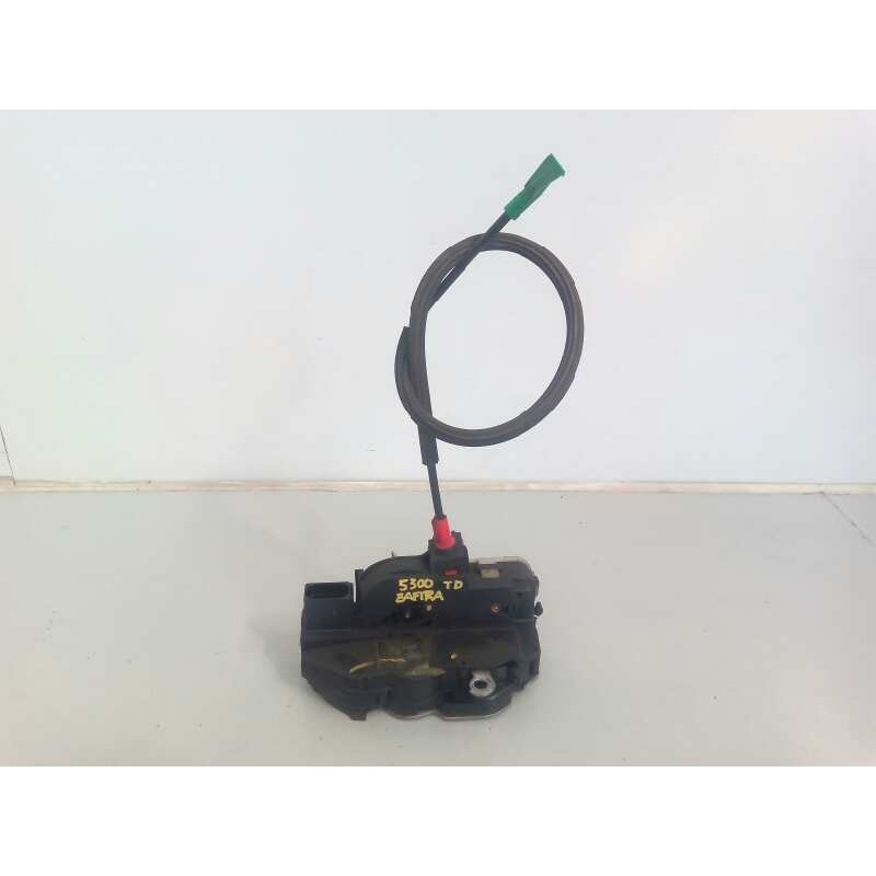 Recambio de cerradura puerta trasera derecha para opel zafira tourer selective referencia OEM IAM 13579566  