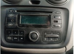 SISTEMA AUDIO / RADIO CD 