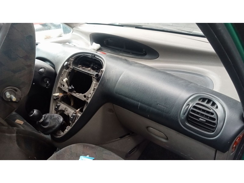 citroën xsara picasso (n68) del año 2000