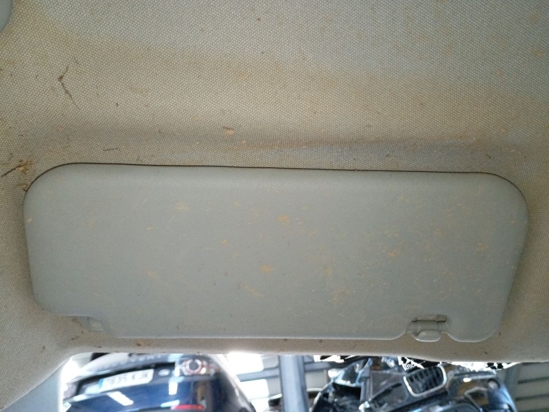 Recambio de parasol izquierdo para toyota auris (_e18_) 1.4 d-4d (nde180_) referencia OEM IAM   