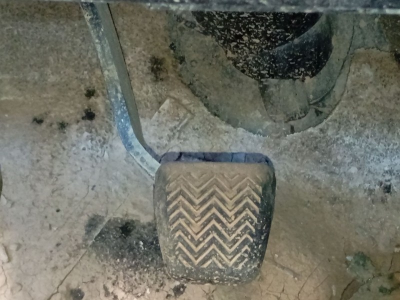 Recambio de pedal freno para toyota auris (_e18_) 1.4 d-4d (nde180_) referencia OEM IAM   