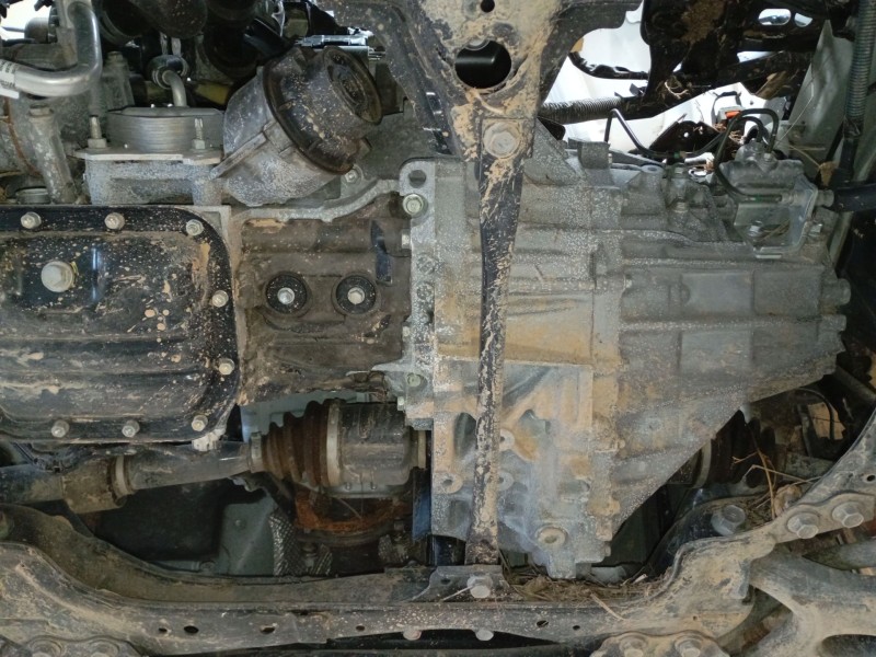 Recambio de caja cambios para toyota auris (_e18_) 1.4 d-4d (nde180_) referencia OEM IAM   