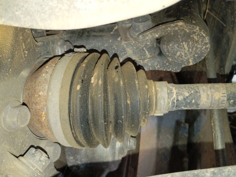 Recambio de transmision delantera izquierda para toyota auris (_e18_) 1.4 d-4d (nde180_) referencia OEM IAM   