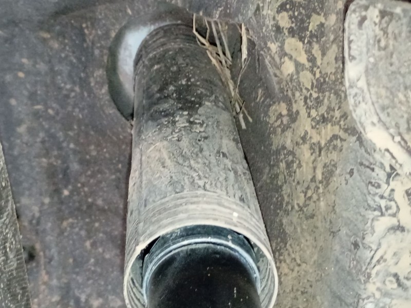 Recambio de amortiguador trasero izquierdo para toyota auris (_e18_) 1.4 d-4d (nde180_) referencia OEM IAM   