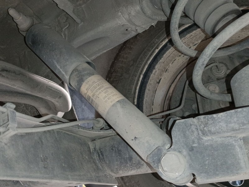 Recambio de amortiguador trasero derecho para dacia dokker monospace (ke_) 1.5 dci (keaj, keah) referencia OEM IAM 562107865R  