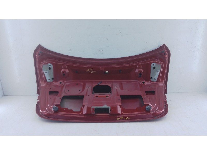 Recambio de porton trasero para jaguar xe (x760) 2.0 d referencia OEM IAM   
