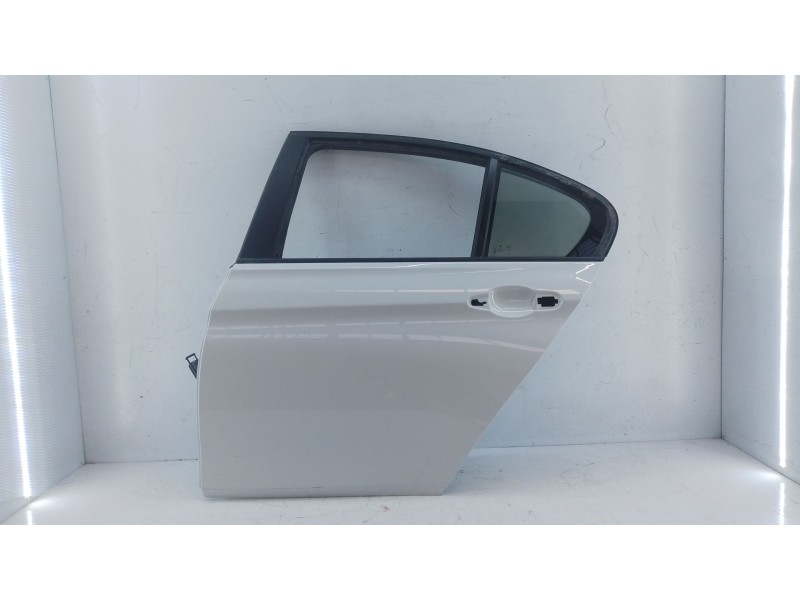 Recambio de puerta trasera izquierda para bmw 3 (f30, f80) 318 d referencia OEM IAM   